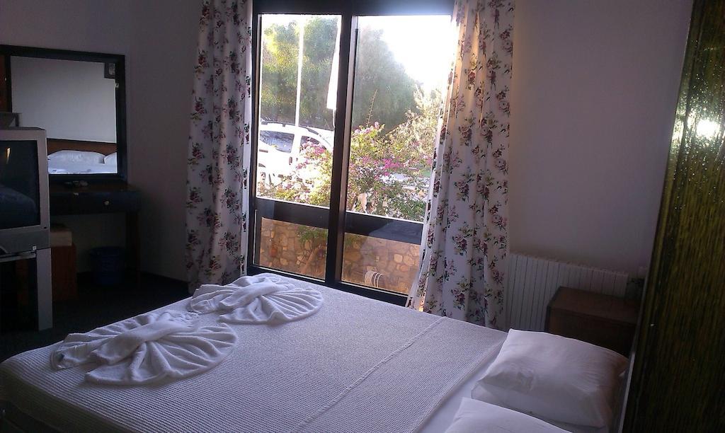Kabasakal Hotel Çeşme Pokoj fotografie
